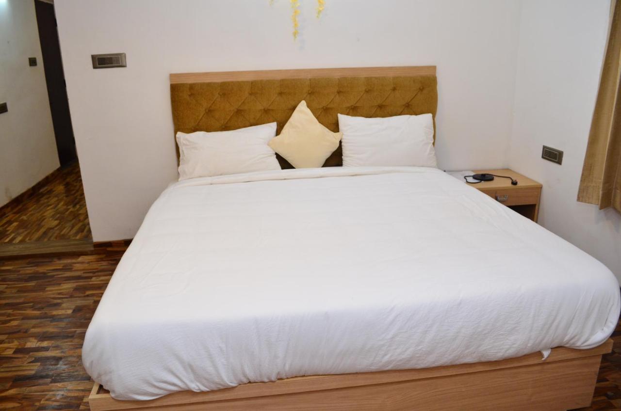 Hillington Cottage 코다이카날 외부 사진